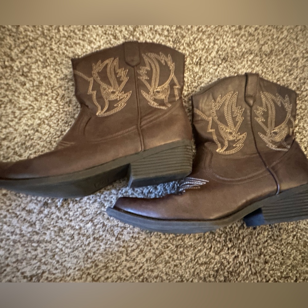 SO western boots